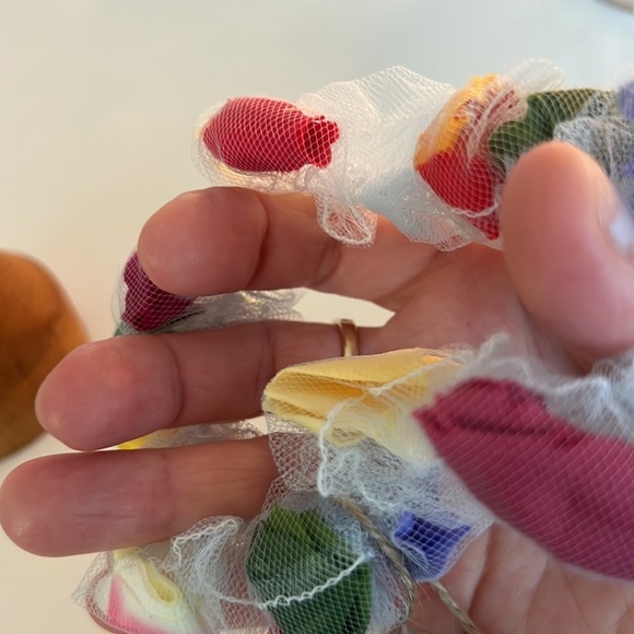 NWT Scrunchie BarbiePink ‼️HostPick‼️NWT Hand-made mesh&flower petals - Picture 5 of 7